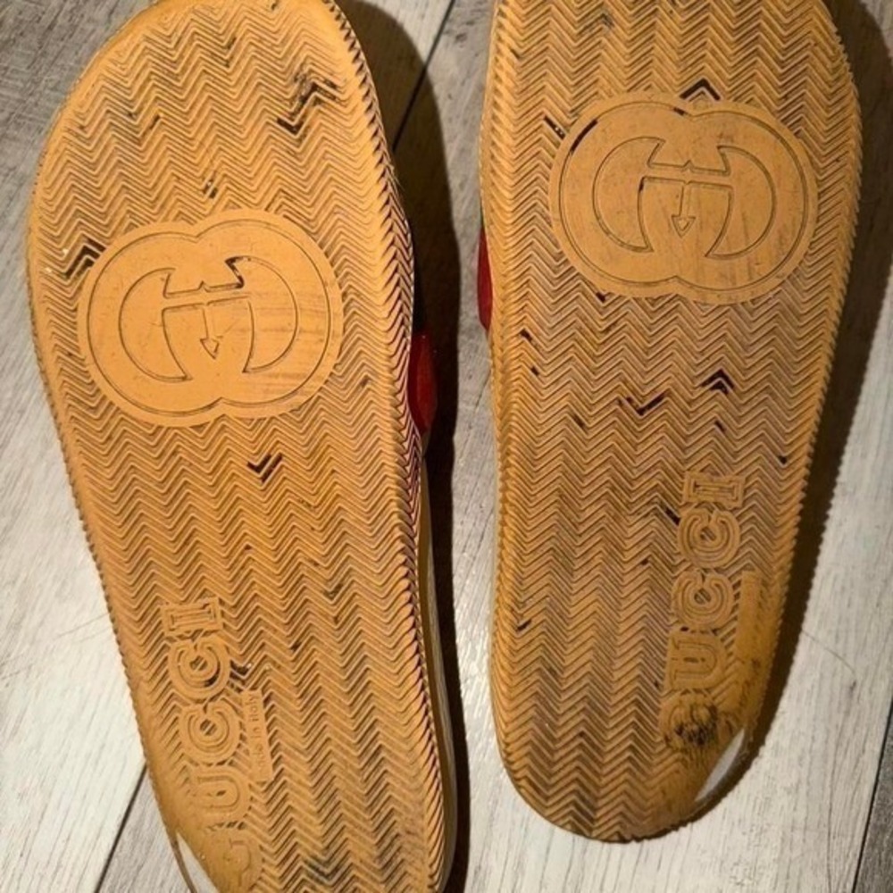 Gucci Interlocking G Slides women size 10 - Picture 4 of 7
